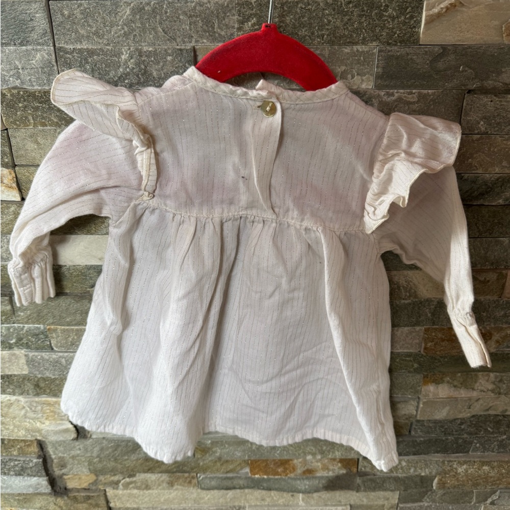 🔴$3 bundle only White Kids Ruffle Top - Picture 2 of 3
